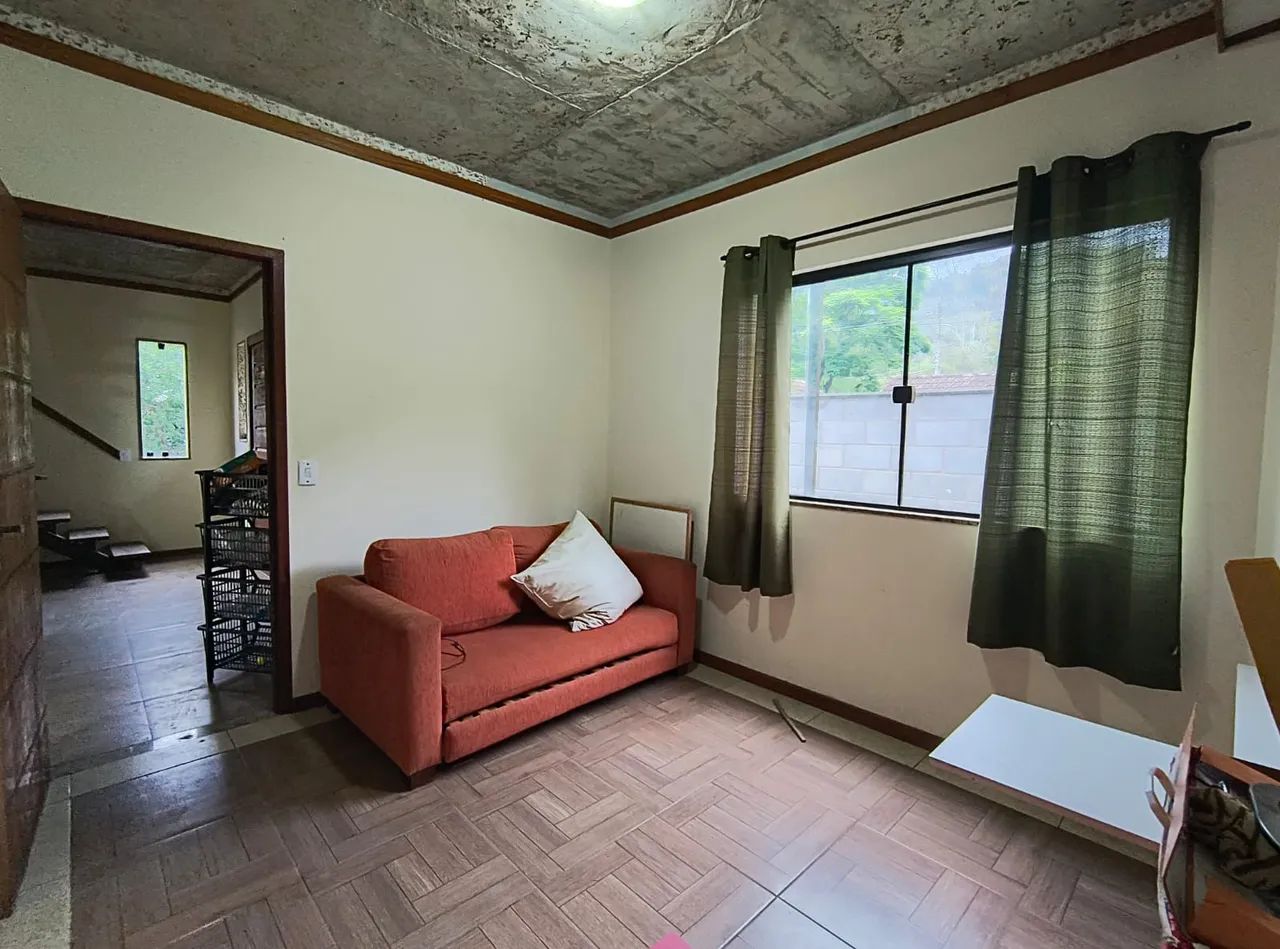 ACEITAMOS OFERTAS!! Casa em Amparo, Nova Friburgo, com 4 quartos - Foto 2