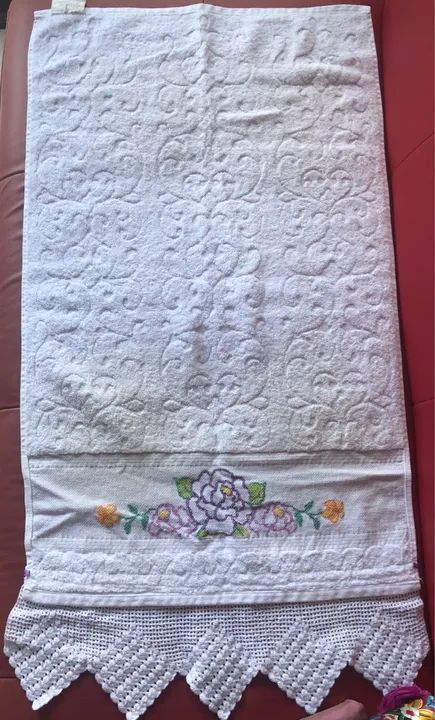 Conjunto de toalhas bordadas - Foto 3