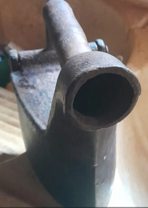 FERRO ANTIGO