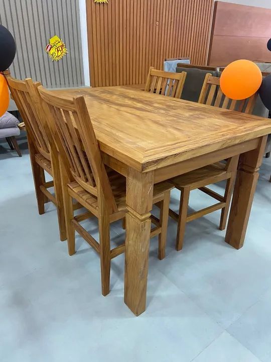 Mesa de Demolição Peroba Rosa 1,40 x 0,90 + 4 Cadeiras