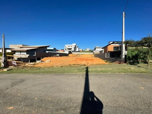 OPORTUNIDADE: TERRENO ESCRITURADO de 1000 m2 no Condomínio Fazenda Alta Vista - Foto 2