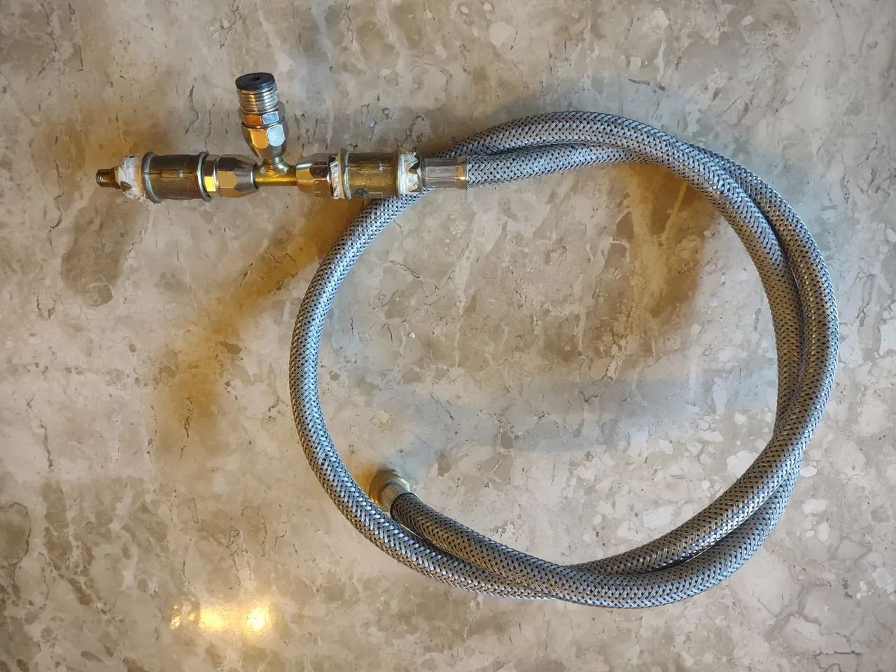 Conector T Gás GLP + Mangueira  - Foto 4