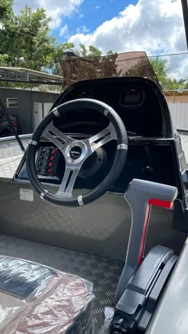 Barco Calaça Pesca e Lazer 6 metros - Foto 4