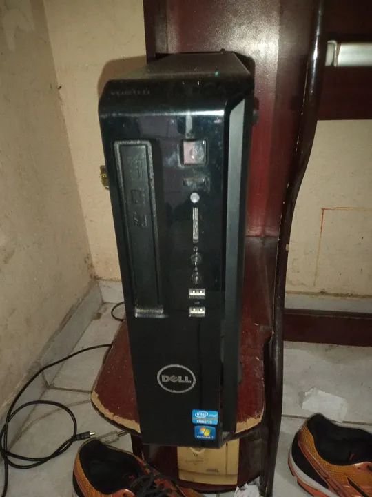 Computador Dell - ótimo para trabalho e estudo!