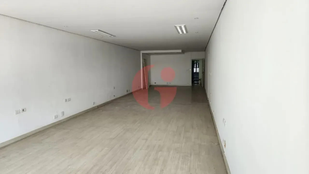 Sala comercial para venda e locação com 75,95m² no Centro | SJC