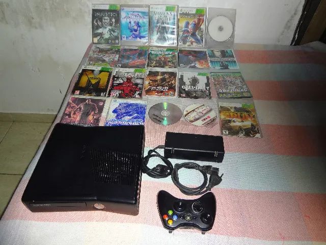 Xbox 360 slim 4 gb Destravado rgh 3 0 Consoles de Vídeo Game Piratininga Venda Nova Belo