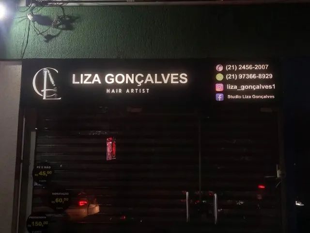 Letreiro de acm com acrílico 