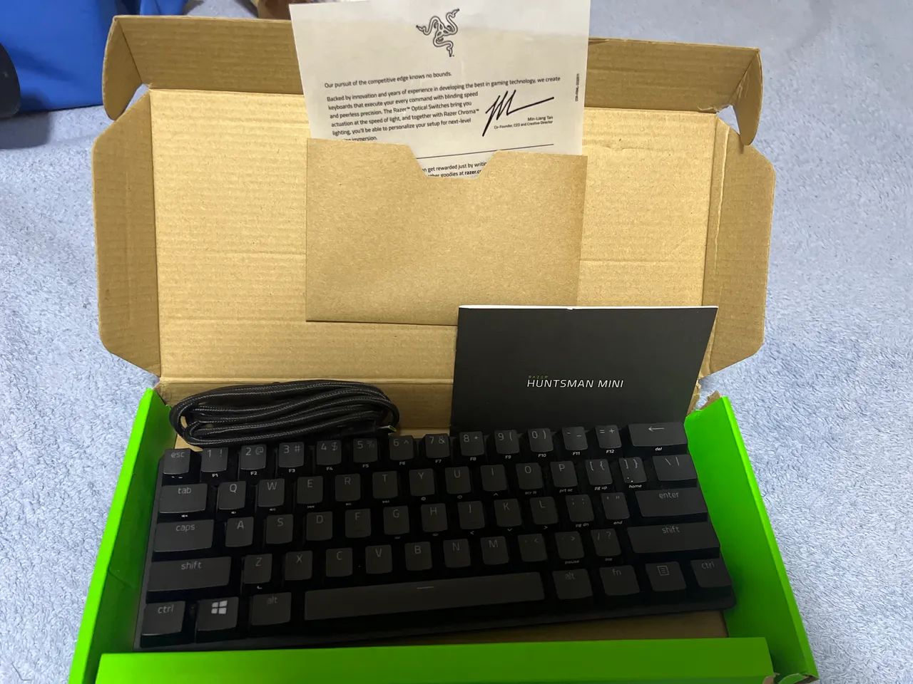 Razer huntsman mini 60% optical gaming keyboard