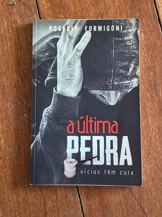 洋書 a ultima PEDRA a ultima PEDRA A Última Pedra - Rogério