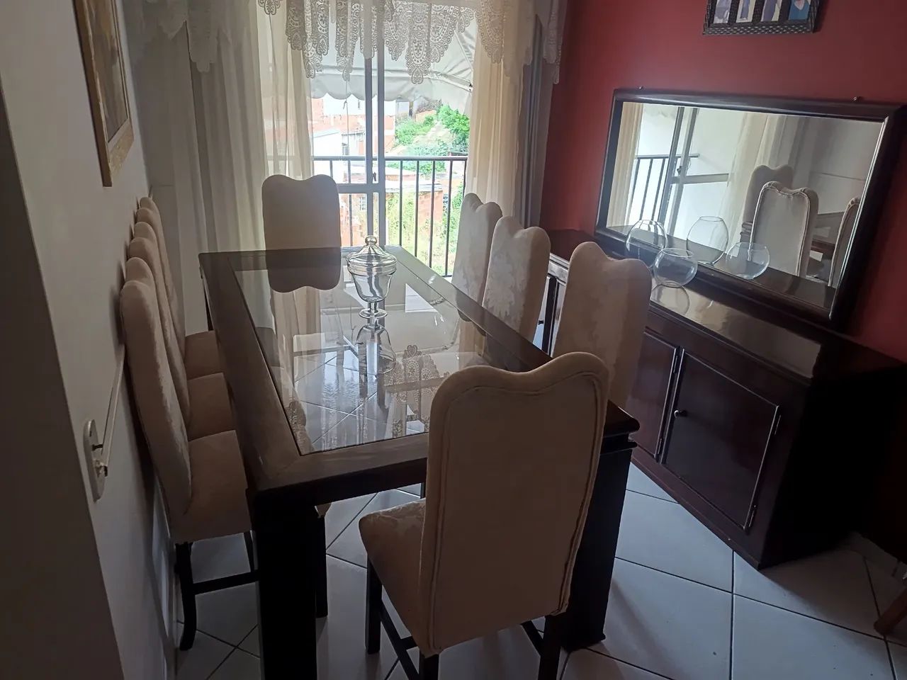 Mesa de Jantar + buffet+ espelho em madeira  - Foto 4
