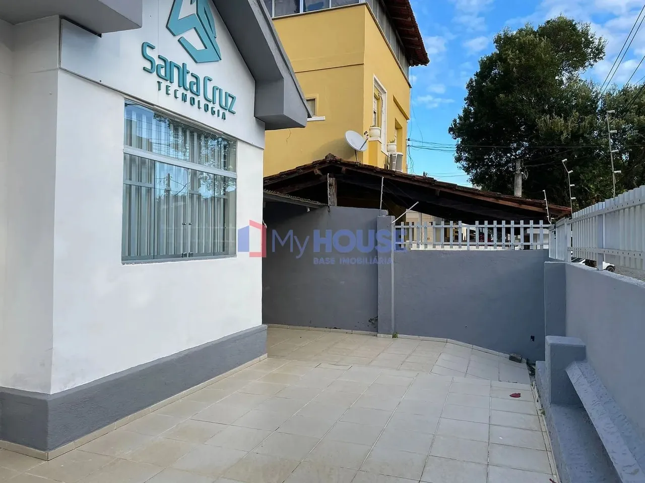 Casa para locação comercial ampla com 6 salas e excelente localização, Cidade Nova, Ilhéus