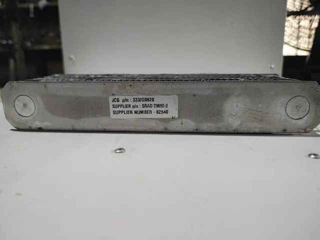 Radiador óleo Combustível JCB Loadall 531-140 p/n 333/G9820  - Foto 2