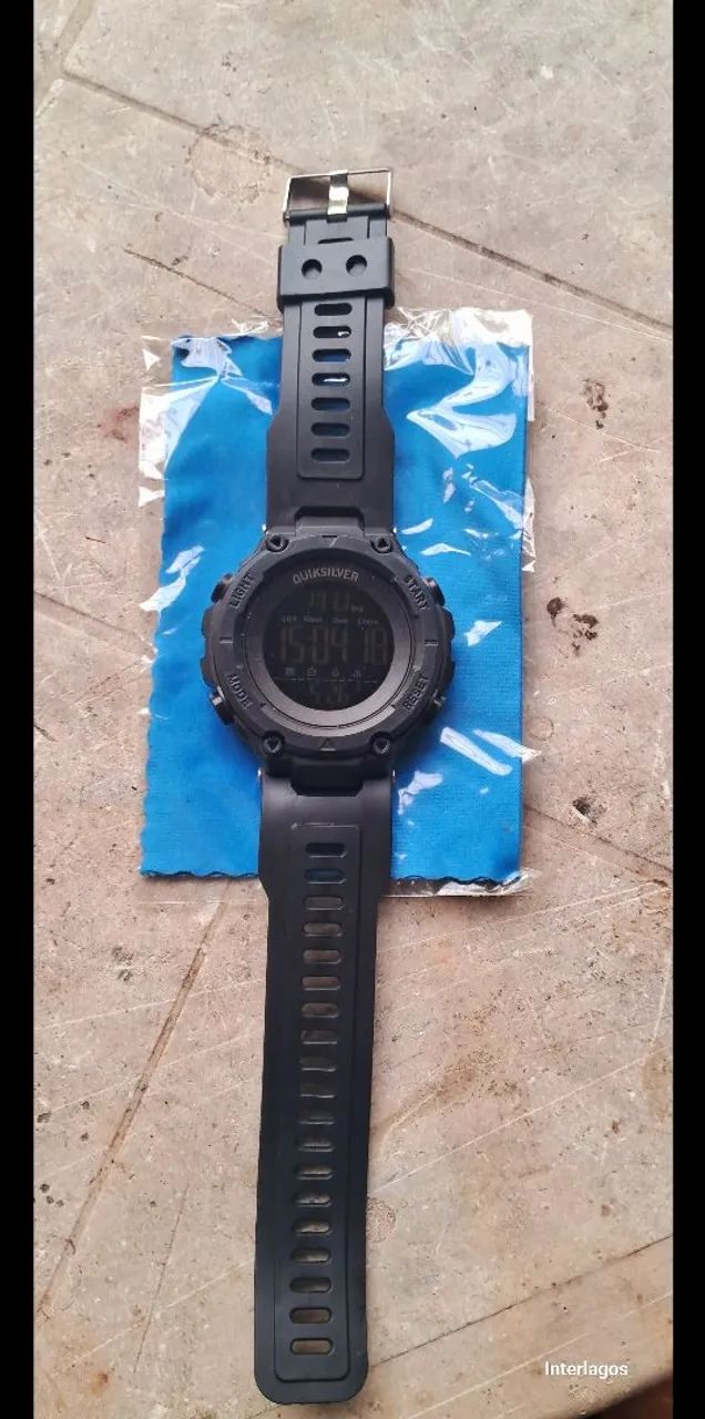 Relogio Quiksilver com cronômetro e alarme. - Foto 2