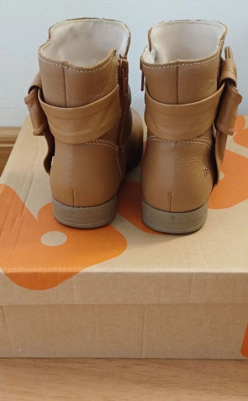 Bota Infantil Bibi com laço - Foto 2