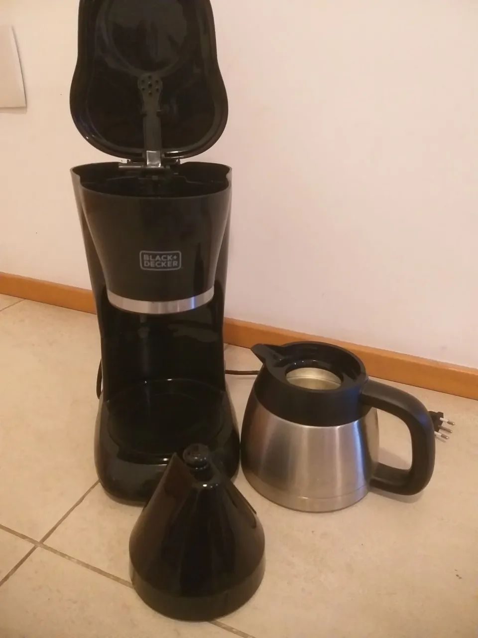 Cafeteira Black Decker, jarra inox