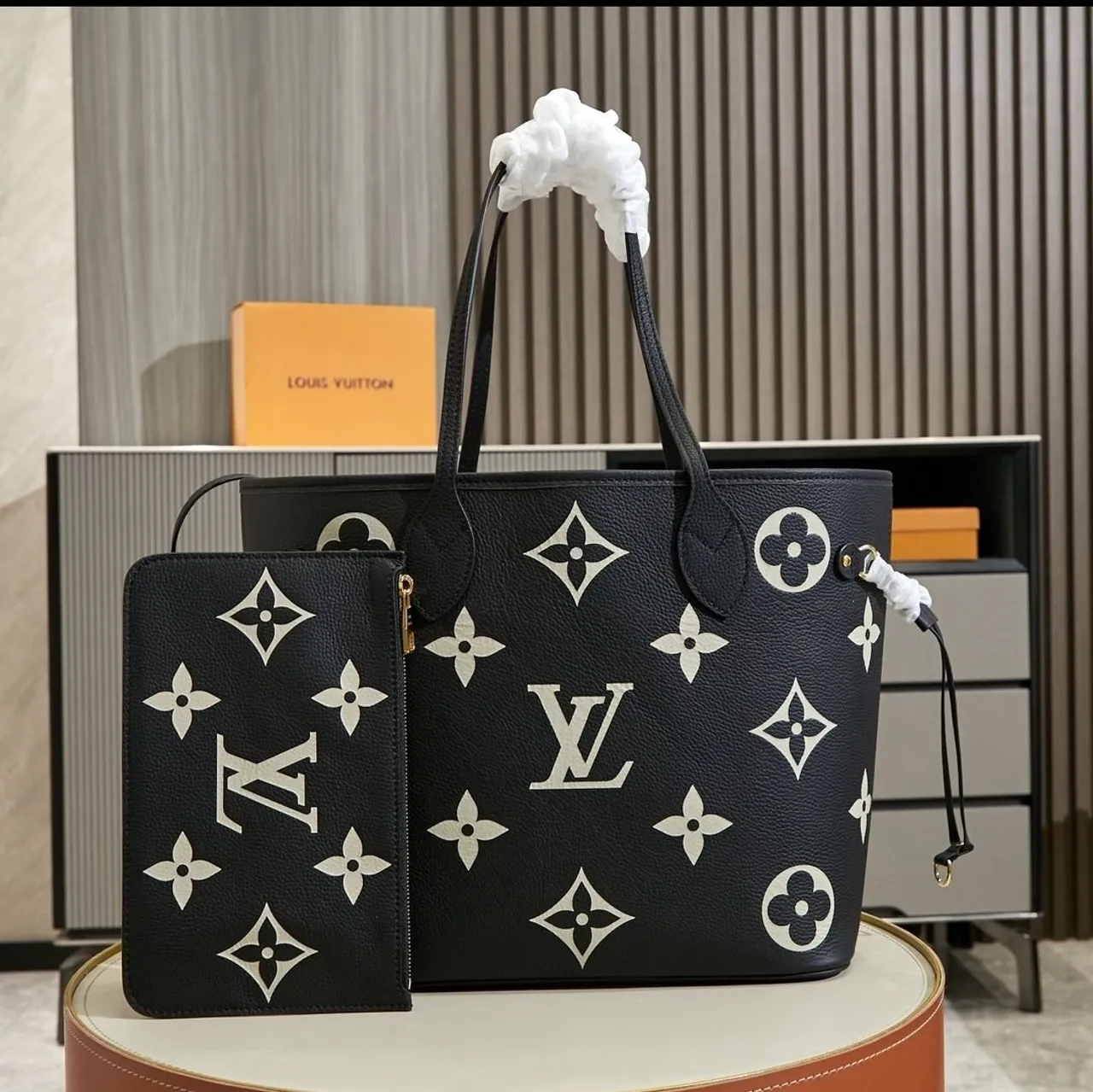 Bolsa Louis Vuitton Neverfull MM + Carteira