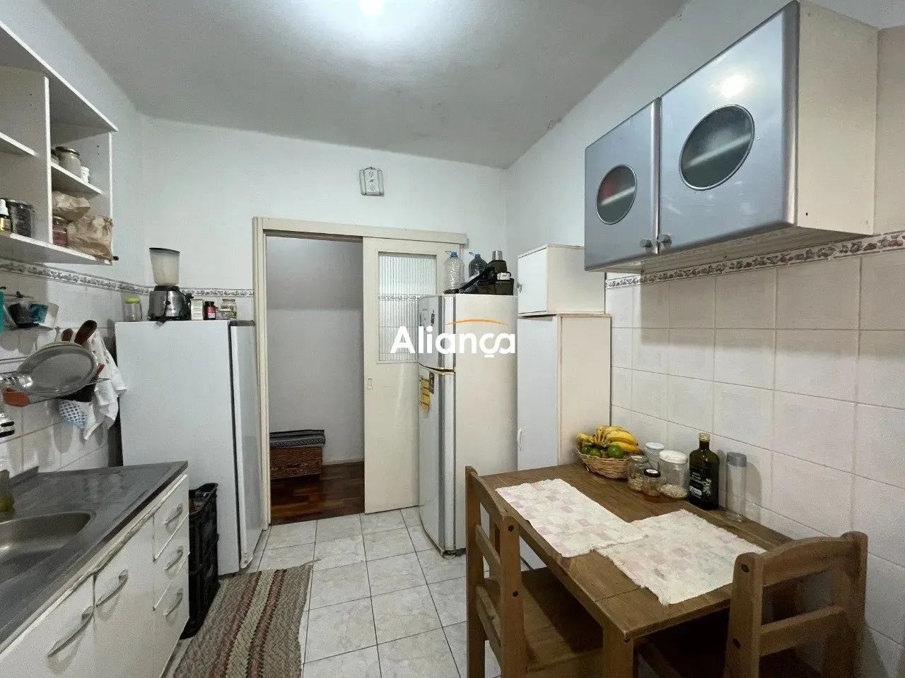 Apartamento para aluguel com 2 dormitórios, terraço coletivo no bairro Petrópolis em Porto - Foto 6