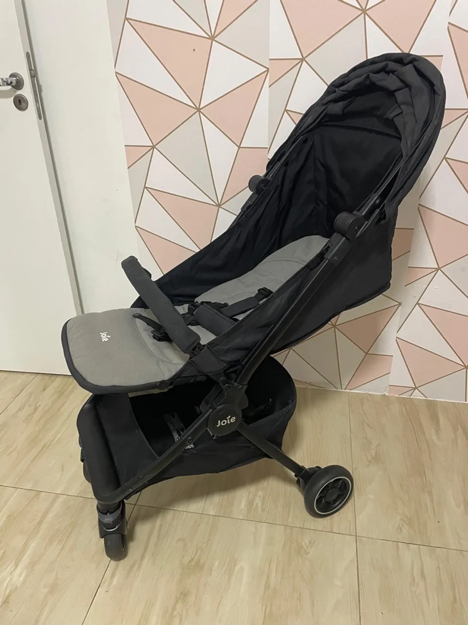 Carrinho de Bebê Joie