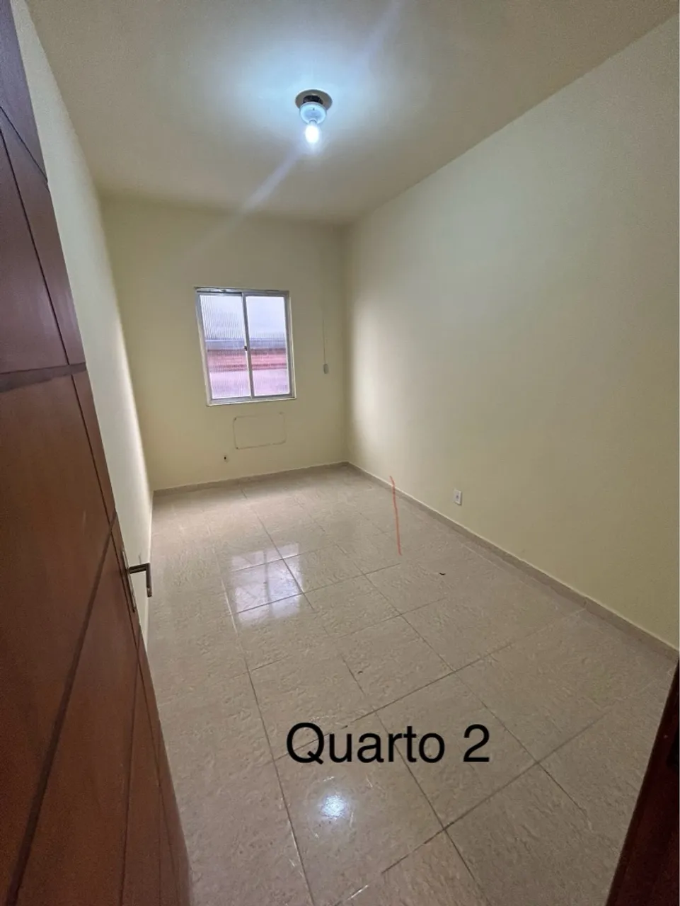 Alugo Casa de Vila - 2 Quartos