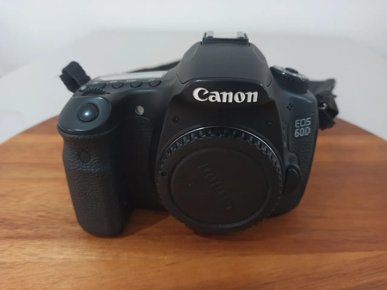 Canon EOS 60D - Câmera DSLR