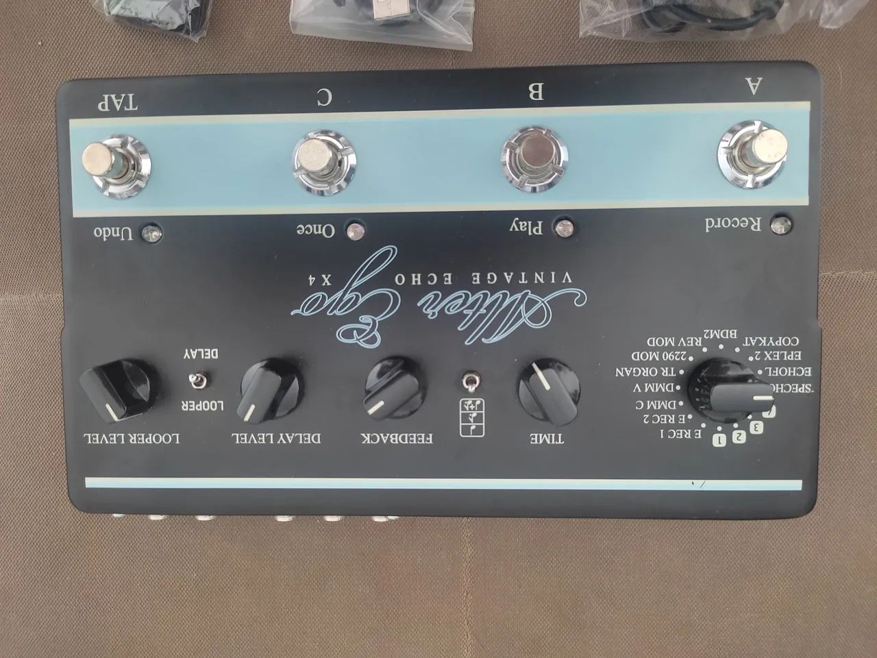 Pedal TC Electronic Alter Ego Flashback X4 - Vintage Echo