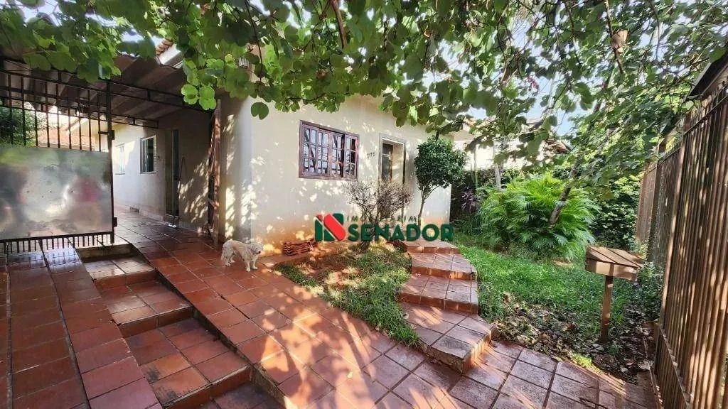 Linda Casa com 3 dormitórios à venda, 171 m² por R$ 690.000 - Gayon - Londrina/PR - Foto 2