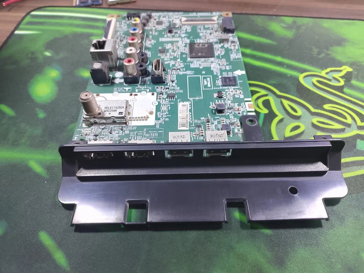 Placa Principal Tv LG 43 POL  - Foto 2