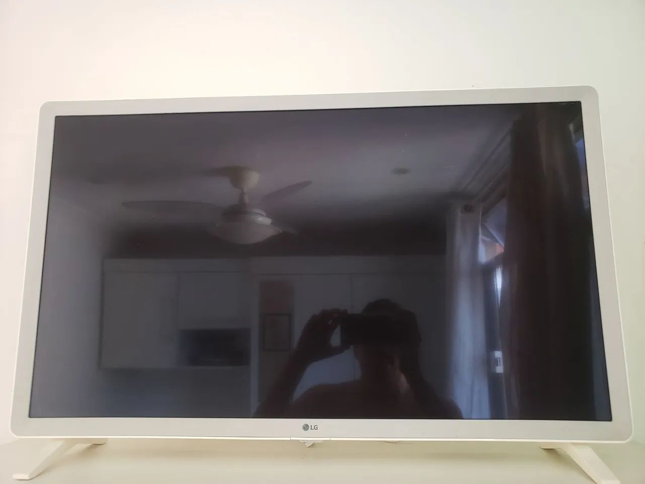 TV LG (Pouco uso)  - Foto 2