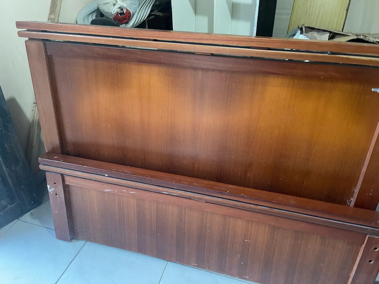 cama casal  sem colchão usada