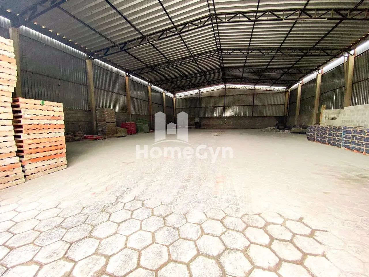 Galpão para locação no Parque Industrial de Aparecida de Goiânia GO.