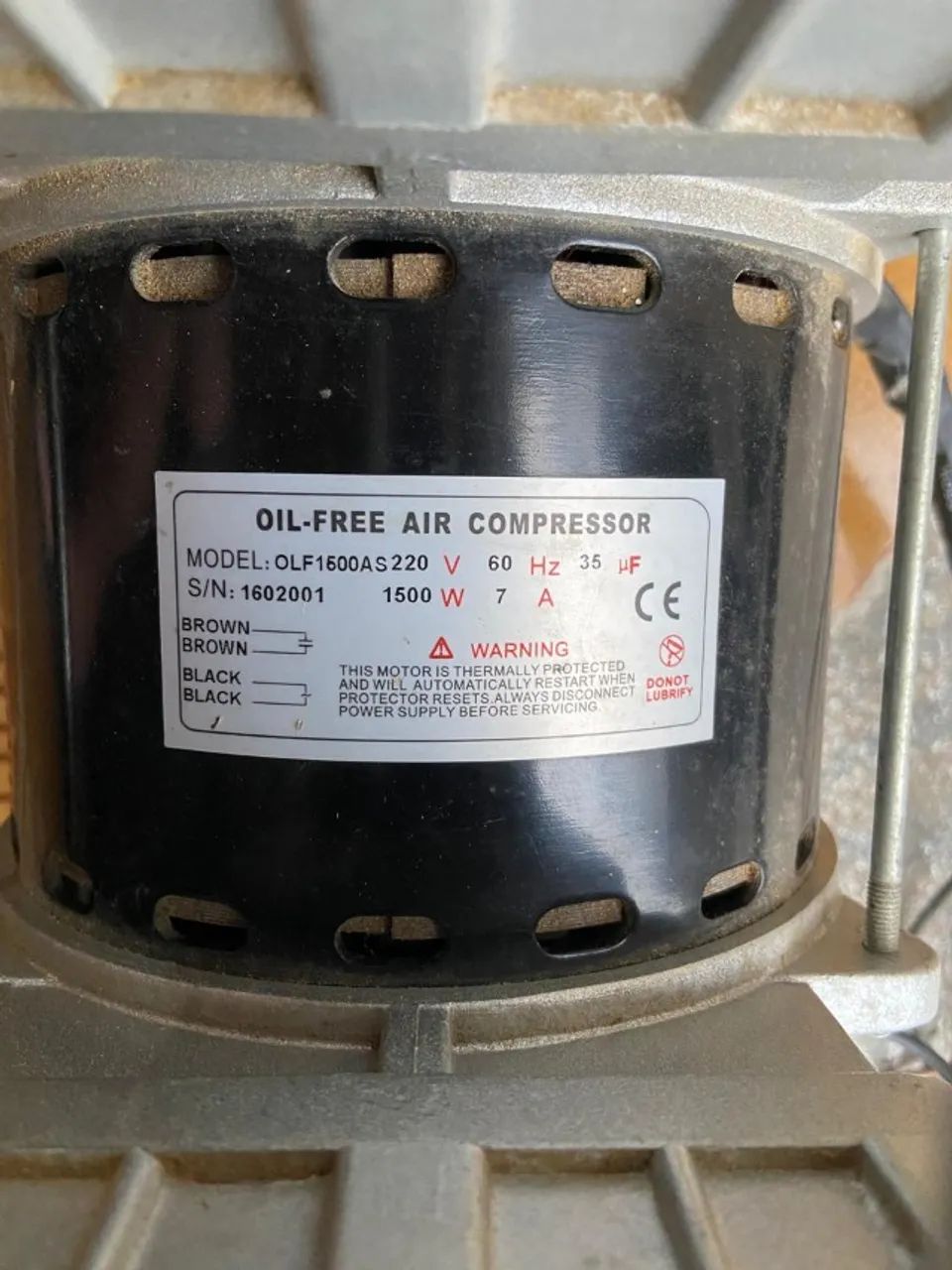 Compressor de Ar Sem Oleo 1500W 2HP Elétrico Portátil - Foto 2