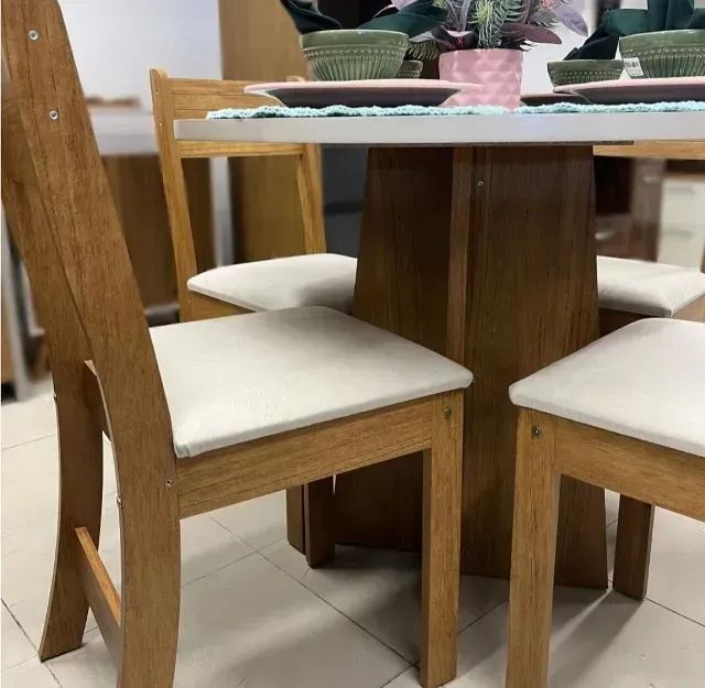 Mesa de Jantar Redonda Flipp  com 4 Cadeiras   -   Pronta Entrega! - Foto 4