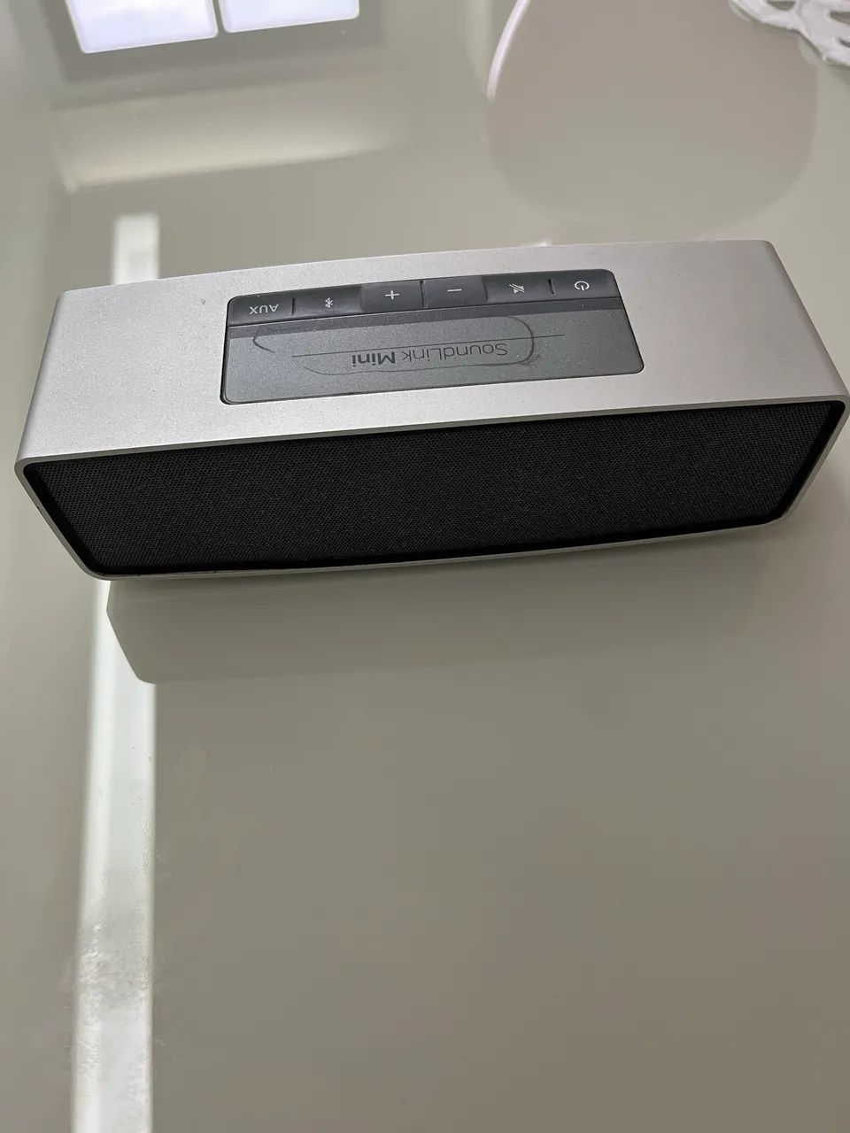BOSE SoundLink Mini (defeito na bateria apenas)