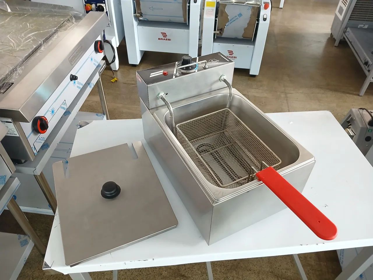 Fritadeira Elétrica 1 Cubas 6 Litros 2500W - Foto 2