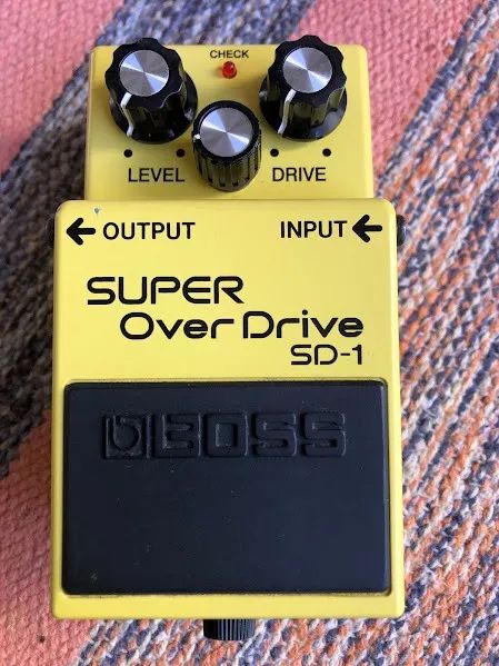 Pedal Super Overdrive SD1 Boss parcelo no Olxpay/ML avalio troca"NÃO faço Enjoei"