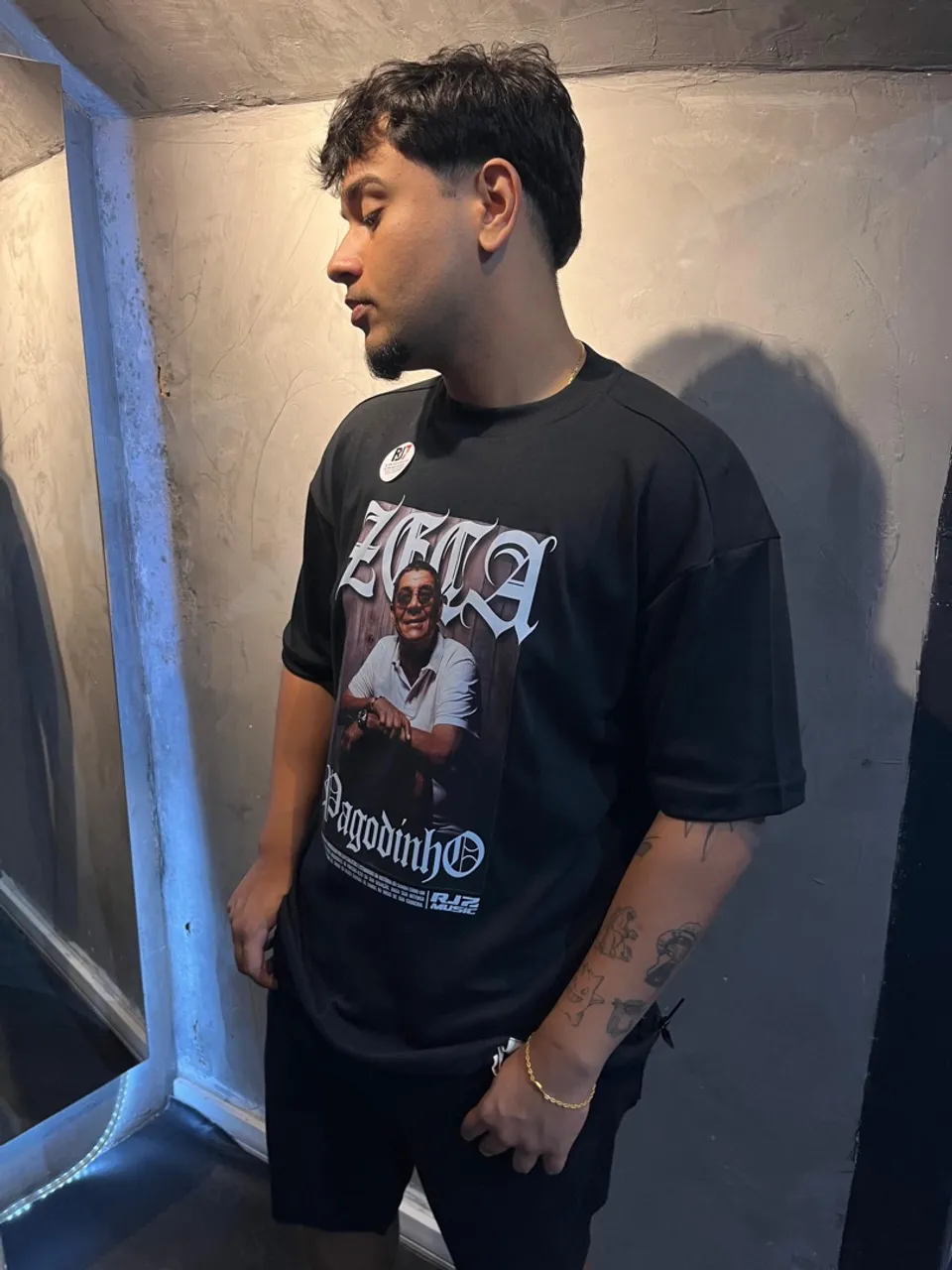 Camiseta oversizeds tecido suedine - Estilo e Conforto