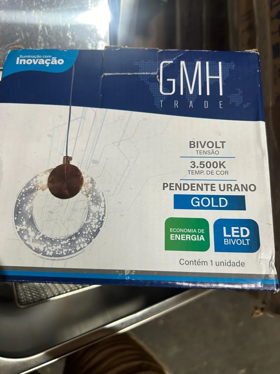 Luminária pendente urano