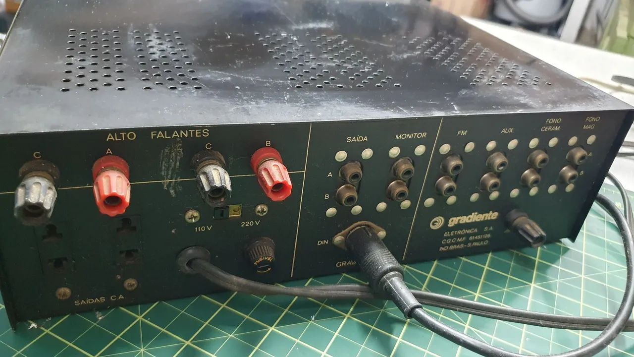 Amplificador Gradiente Lab 70 Stereo Slide Pot - Foto 6