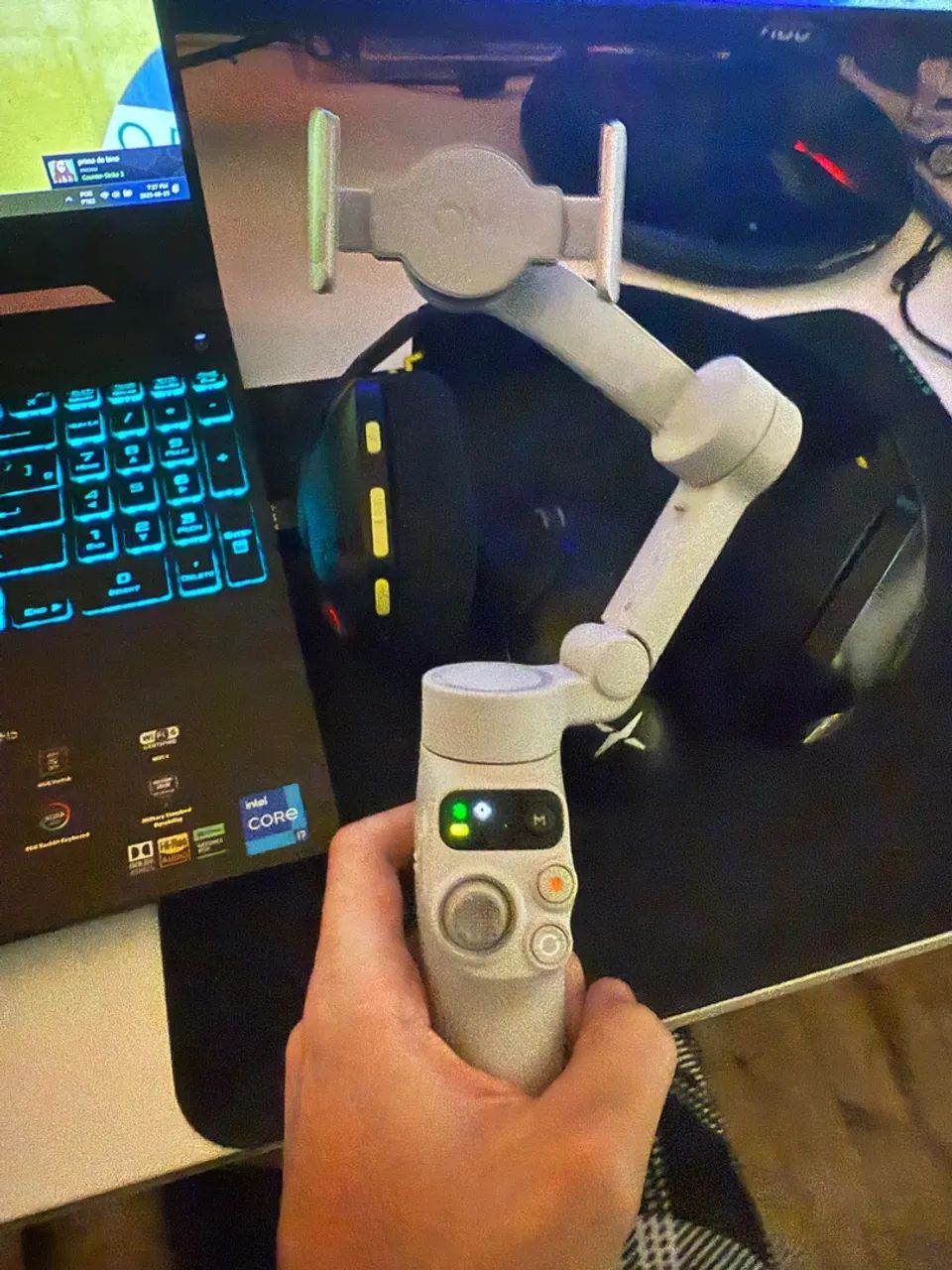 Gimbal DJI OSMO MOBILE 7 estabilizador - Foto 3