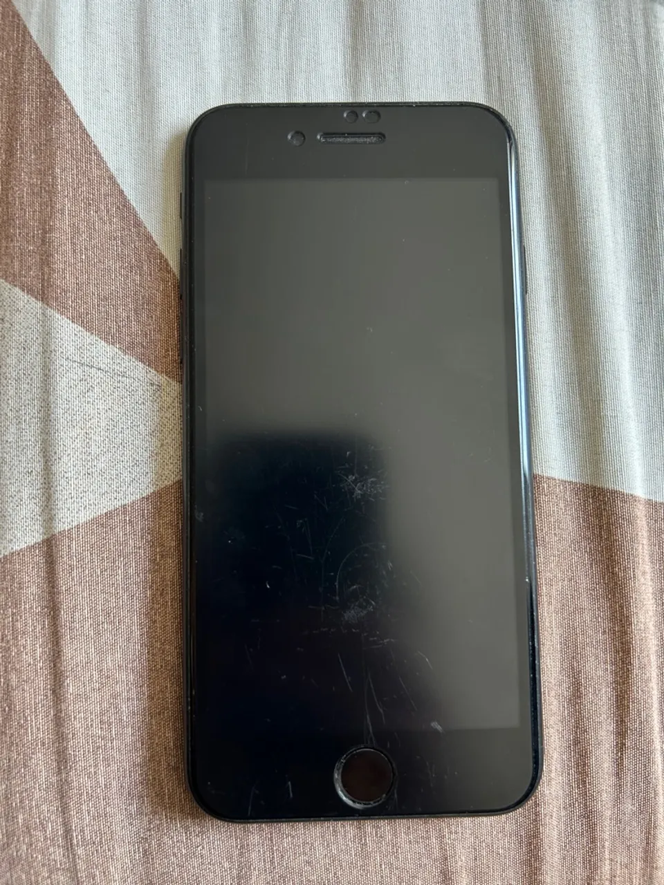 VENDO IPHONE SE 2 GERAÇÃO