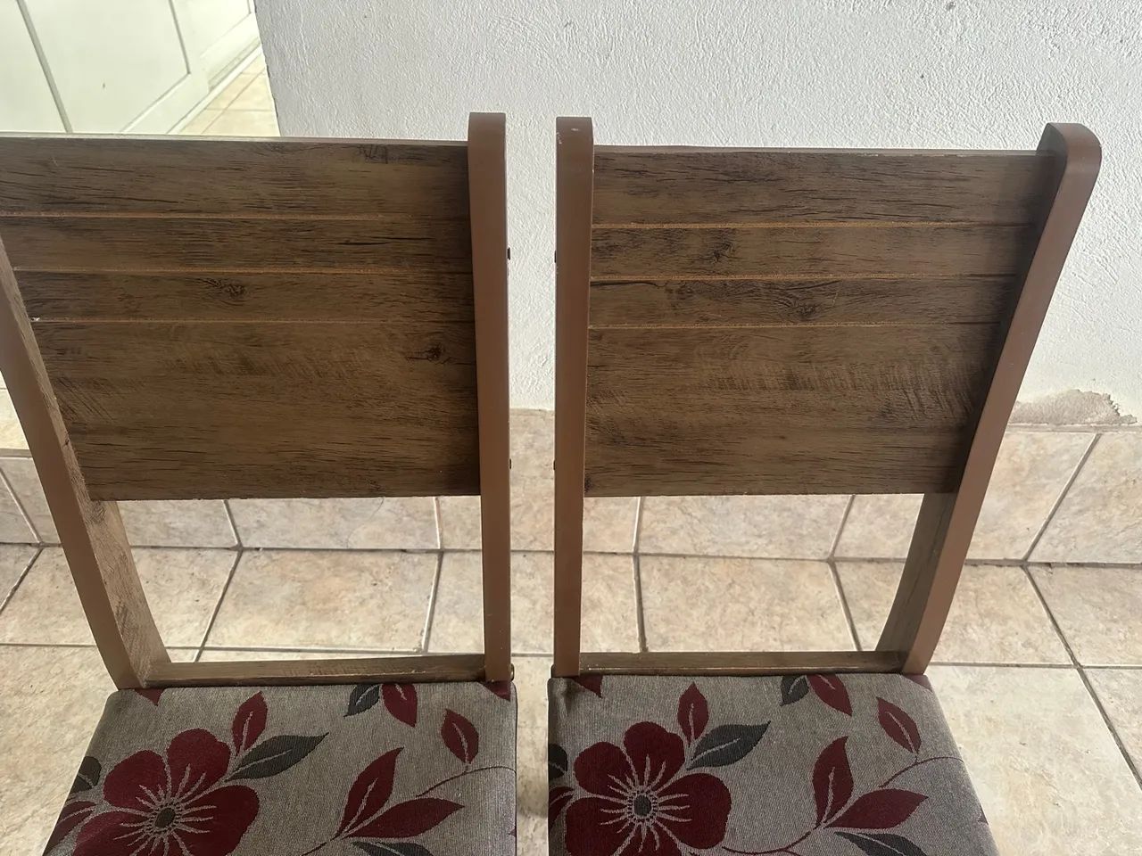 Mesa com 2 cadeiras  - Foto 3