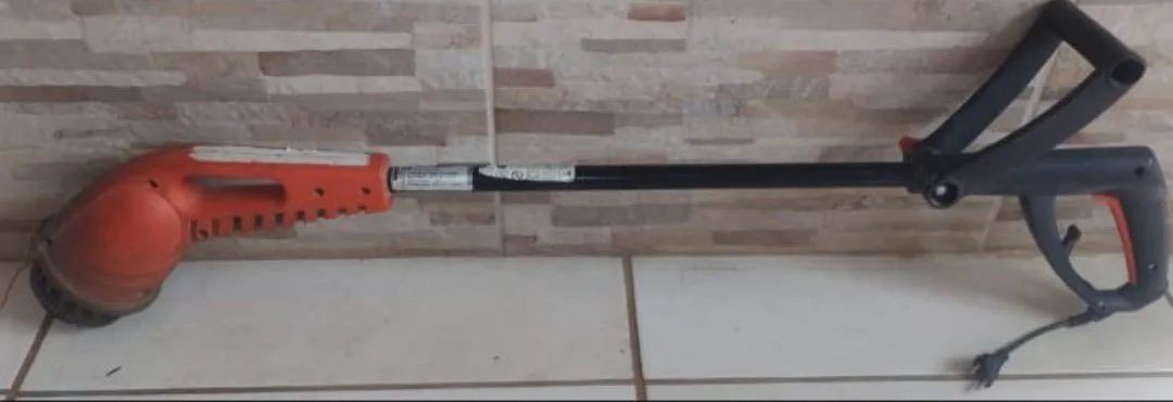 Roçadeira Elétrica para Jardinagem