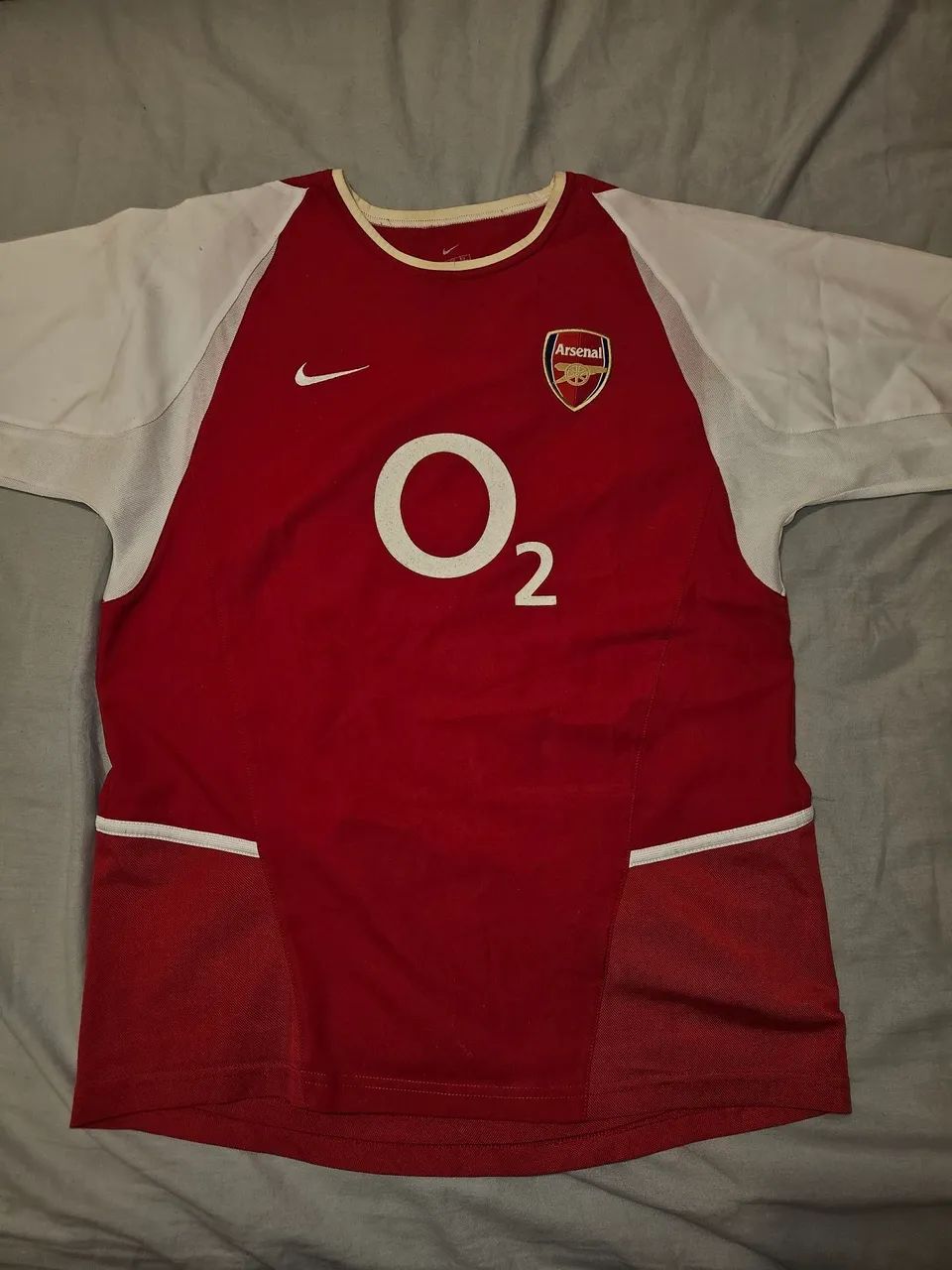 Camisa Arsenal 2002 titular nike tamanho XL infantil ou P adulto