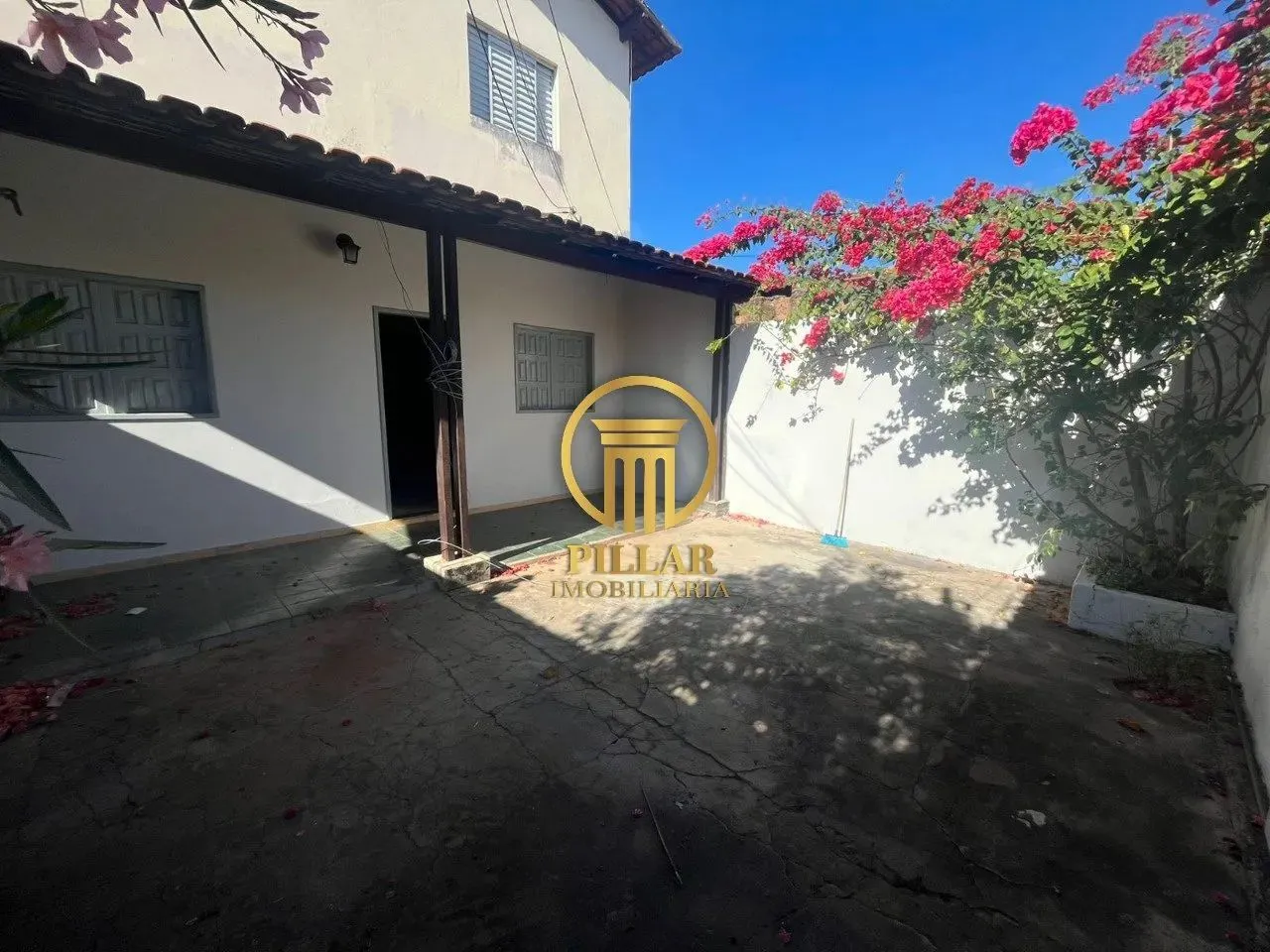 CASA DISPONIVEL PARA LOCAÇÃO NO BAIRRO CÂNDIDA CÂMARA- MONTES CLAROS/MG