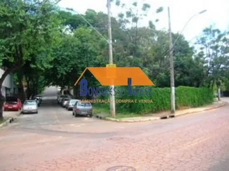 Terreno em Belo Horizonte, no bairro Pompéia, à venda.