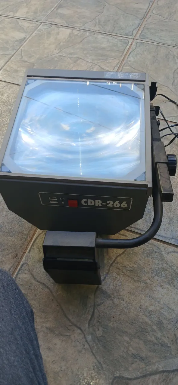 Projetor de slides CDR-266