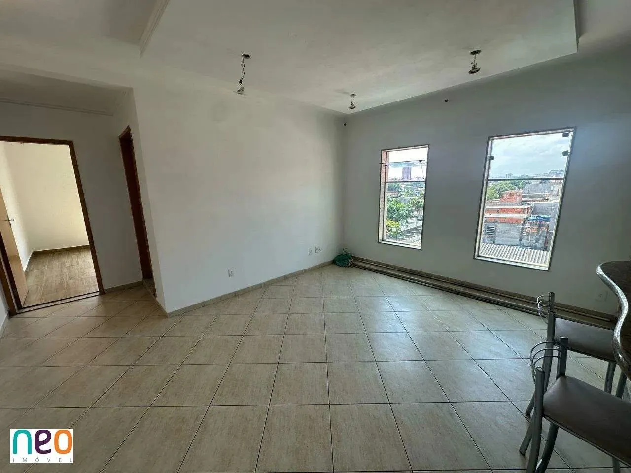 Apartamento para Alugar Ótima Localização com Quintal!