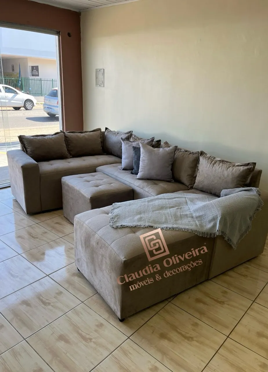Sofá três peças NOVO