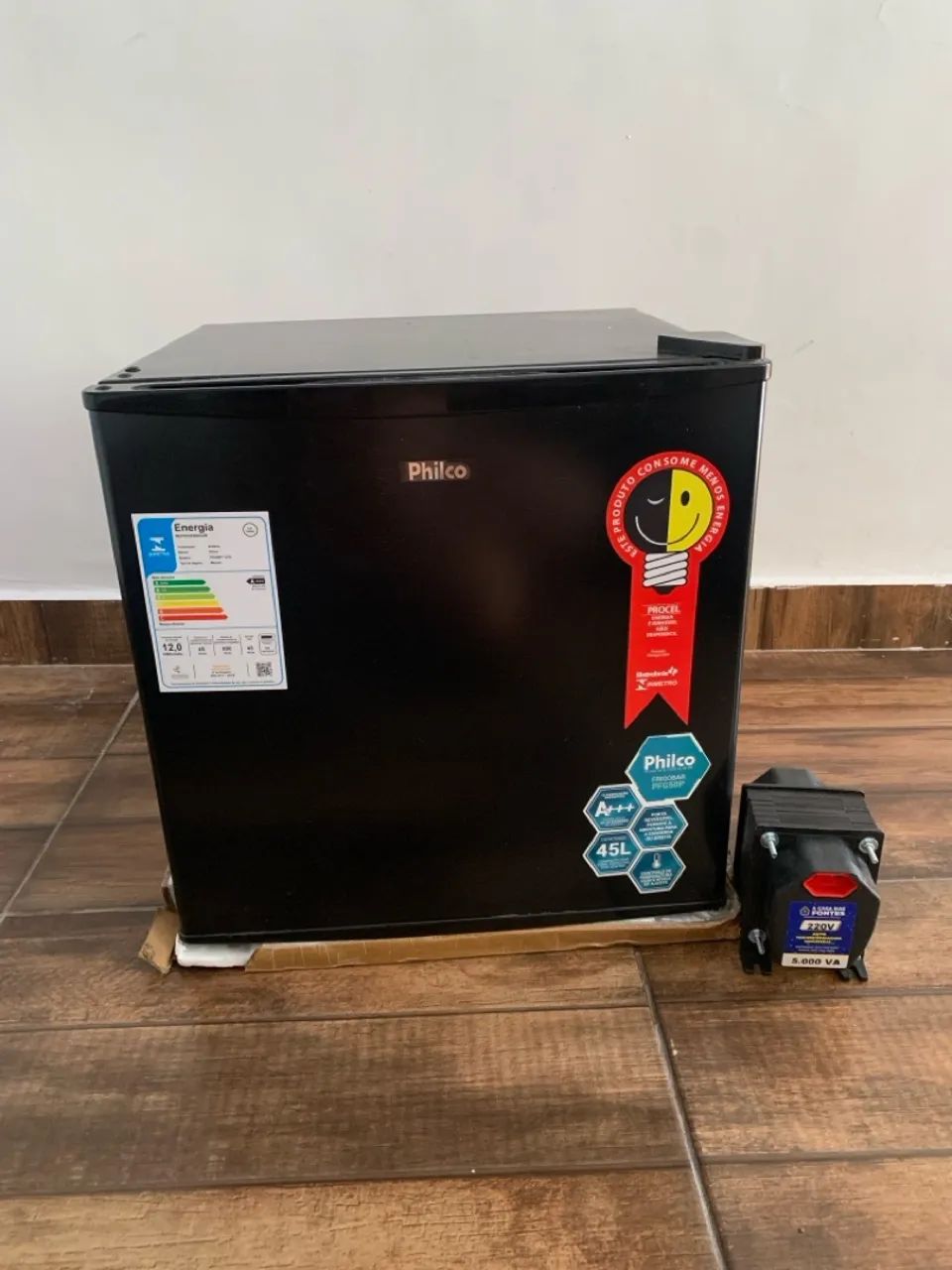  Frigobar Philco 45 Litros com autotransformador 5000va 110 v 220 v