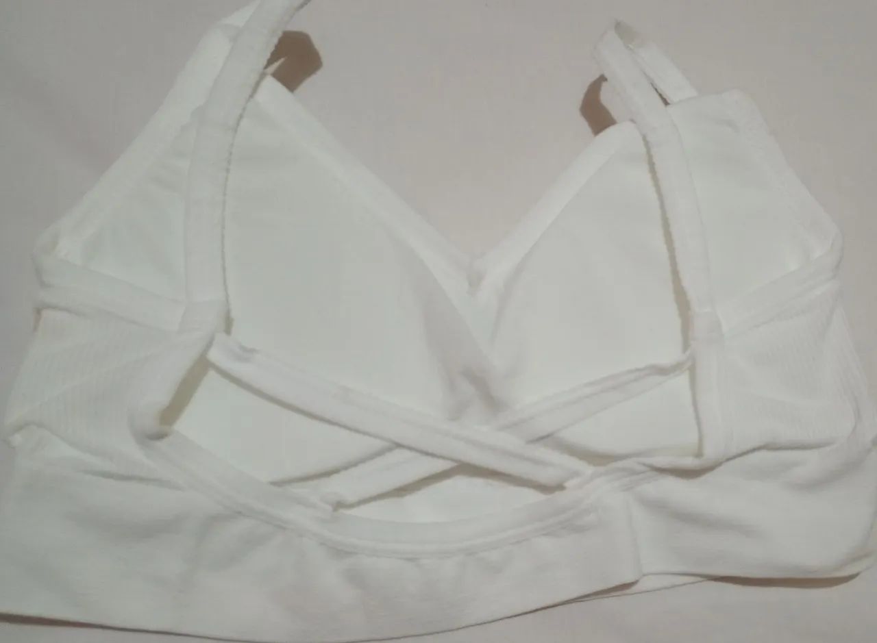 Sutiã TOP branco confortável - Foto 2